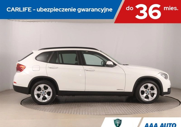 BMW X1 cena 61500 przebieg: 137599, rok produkcji 2015 z Zbąszyń małe 301